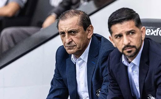 Ramón Díaz e Emiliano Díaz na Vila Belmiro