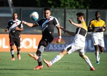Vasco desfalcado de Payet enfrenta Fortaleza em duelo da Copa do Brasil