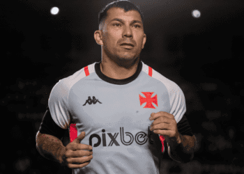 Medel está fora do confronto contra o Red Bull Bragantino, afirmam repórteres esportivos