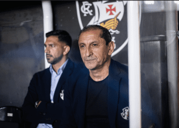 Análise tática da escalação do Vasco para o duelo contra o RB Bragantino