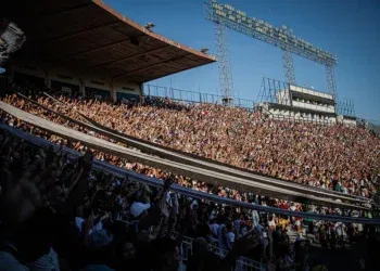 Início das vendas de entradas para o público em geral de Vasco x Grêmio