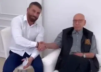 PVC e Rodrigo Mattos analisam possibilidade de Lamacchia investir no Vasco; assista ao vídeo