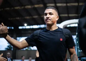 Análise da performance de Mateus Carvalho no confronto contra o São Paulo; assista ao vídeo