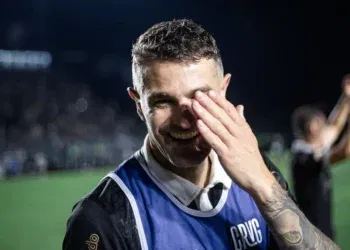 Casagrande menciona Vegetti como exemplo em entrevista