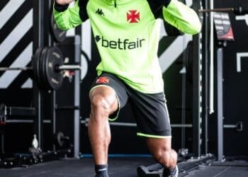 Veja as imagens do treino do Vasco na academia do CT Moacyr Barbosa nesta terça-feira