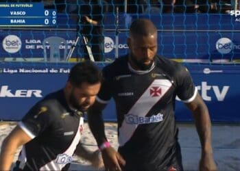 “Ex-zagueiro Dedé é o representante do Vasco no Futevôlei na Liga Nacional”