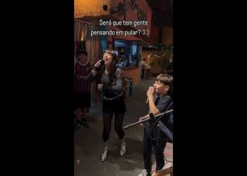 Miguelzinho e Gi Alparone arrasam cantando ‘A Barreira se transforma em baile’ em vídeo; confira