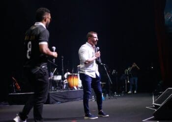 Confira imagens da homenagem de Pedrinho a ídolos da história do Vasco no Espaço Hall