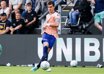 Avaliação do Vasco sobre contratação do zagueiro Rodrigo Guth, do Fortuna Sittard, da Holanda