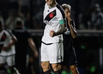 Vegetti lidera os duelos aéreos ganhos no Brasileiro