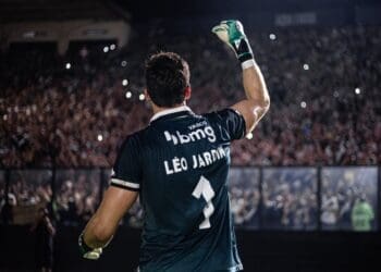 Vasco posta foto convocando para jogo em São Januário em busca de mais uma vitória