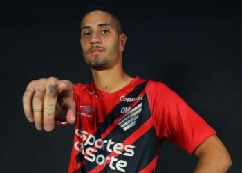 Athletico-PR sem Gamarra, Zapelli e Fernandinho contra o Vasco na 2ª-feira; Praxedes pode estrear