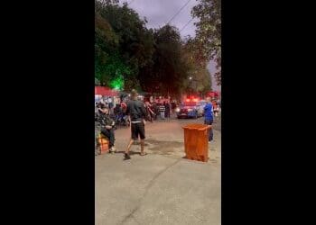 “Torcedores animados chegam em massa a São Januário em vídeo exclusivo!”