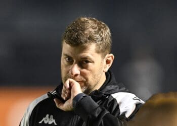 Rafael Paiva comenta: “Estamos na zona de classificação para a Libertadores e longe da zona de rebaixamento!”