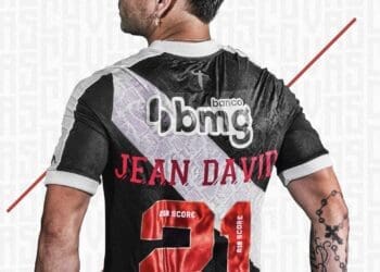 Jean Meneses solicita mudança de nome para Jean David e deseja jogar com a camisa do Vasco da Gama