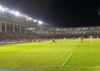 Replay incrível: gol de Puma Rodríguez contra o Athletico-PR sob nova perspectiva