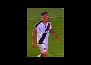 Assista aos destaques do lateral Puma Rodríguez no confronto contra o Athletico-PR