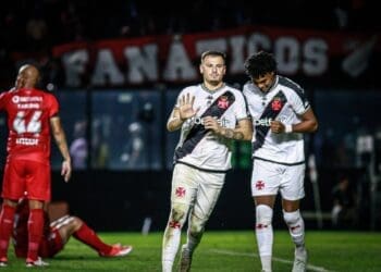 Invicto: Vasco completa 7 jogos sem perder no Brasileirão e na Copa do Brasil