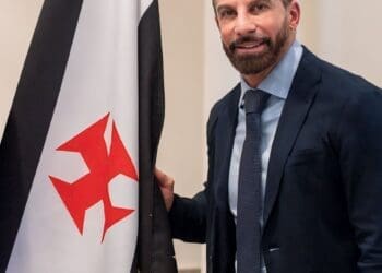 Pedrinho revela negociações para contratar 2 reforços!