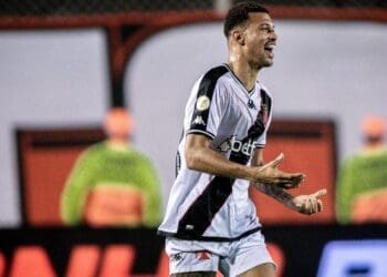 João Victor: ‘Este gol de escanteio foi resultado de muito treino e dedicação’