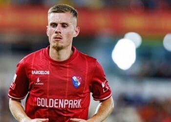 Vasco acerta com o meia Máxime Dominguez para reforçar o time