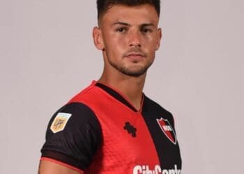 Presidente do Newell’s Old Boys revela motivo da não concretização da transferência de Ian Glavinovich com o Vasco