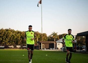 Recuperação de Jair e Paulinho está evoluindo e devem retornar aos treinos em breve com o grupo do Vasco