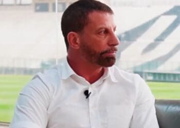 Pedrinho revela que mudanças no contrato de Ian Glavinovich estavam ligadas a pendências da 777 relacionadas a Sforza