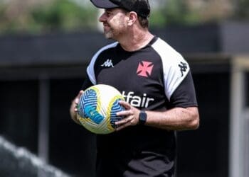 Confira as imagens do treinamento realizado nesta terça-feira no CT Moacyr Barbosa.