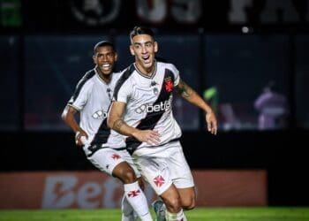 Puma Rodríguez atinge a marca de 10 gols participações com a camisa do Vasco