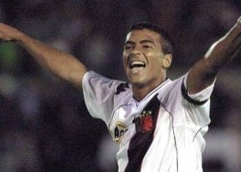 Romário é o atleta que mais contribuiu para gols do Vasco na história da Copa do Brasil.