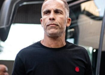 Confira informações sobre a atuação de Felipe na função de diretor técnico do Vasco.