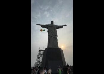 Maxime Dominguez visitou o Cristo Redentor; assista ao vídeo
