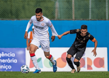 Cria Vascaíno, Zé Vitor, fez sua primeira partida pelo União de Leiria na vitória contra o Camacha.