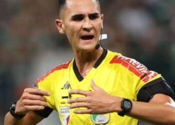 Matheus Delgado Candançan, proveniente de SP, será o árbitro do confronto entre Cruzeiro e Vasco.