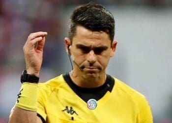 Flavio Rodrigues de Souza, proveniente de SP, será o árbitro da partida entre Atlético-MG e Vasco, que corresponde ao jogo de ida da semifinal da Copa do Brasil.