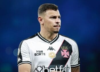 Hugo Moura completou todos os passes com sucesso no confronto contra o Cruzeiro.