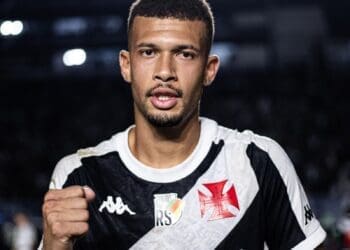 Veja as estatísticas de João Victor no jogo Vasco 1 x 1 Juventude.