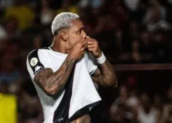 Mesmo com uma lesão, David será adquirido de maneira permanente pelo Vasco.