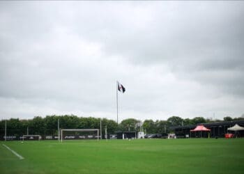 Vasco compartilha imagens do treino realizado nesta quinta-feira no CT Moacyr Barbosa; confira.