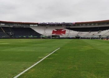 Veja imagens de São Januário antes do confronto entre Vasco e Atlético-MG.