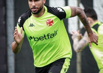 Vasco compartilha imagens do treino desta segunda-feira no CT Moacyr Barbosa; confira