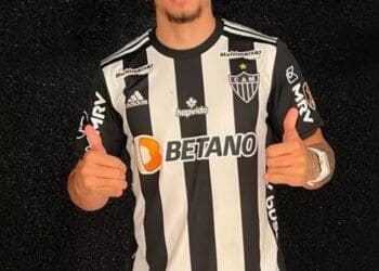 Hulk compartilha que Paulinho menciona o Vasco: ‘Ele sempre comenta sobre as experiências que tivemos aqui’