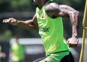 Confira mais imagens do treino realizada nesta terça-feira no CT Moacyr Barbosa.