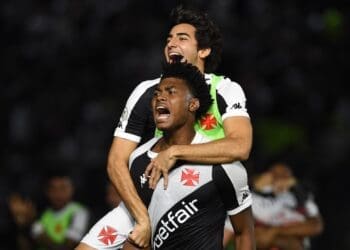 Jovens têm a chance de ganhar mais tempo de jogo com Rafael Paiva na fase final do Brasileiro