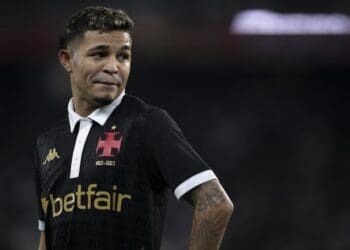 Sem Adson, o desempenho do Vasco no Brasileiro despencou para 22,2%