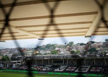 Vasco compartilha imagem de São Januário momentos antes do confronto com o Cuiabá