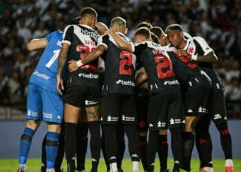 Vitória contra o Cuiabá rompe sequência negativa e renova esperança na busca por um lugar em competição internacional.