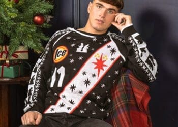 Loja britânica compartilha ‘edição natalina’ da camisa do Vasco de 2000; confira.