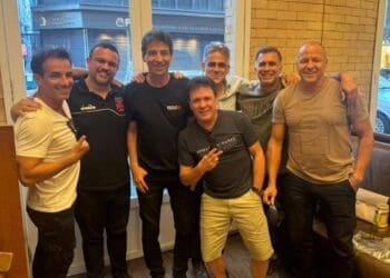 Mauro Galvão compartilha imagens de reunião com Luisinho, Mauricinho e Valber.